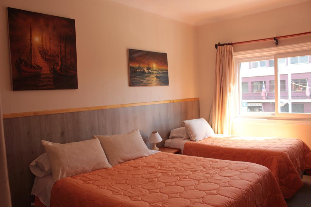 Alhambra Hotel San Antonio  Habitación foto